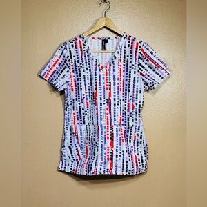 Stylish Women's Multicolor Heart Patterned Scrub Top